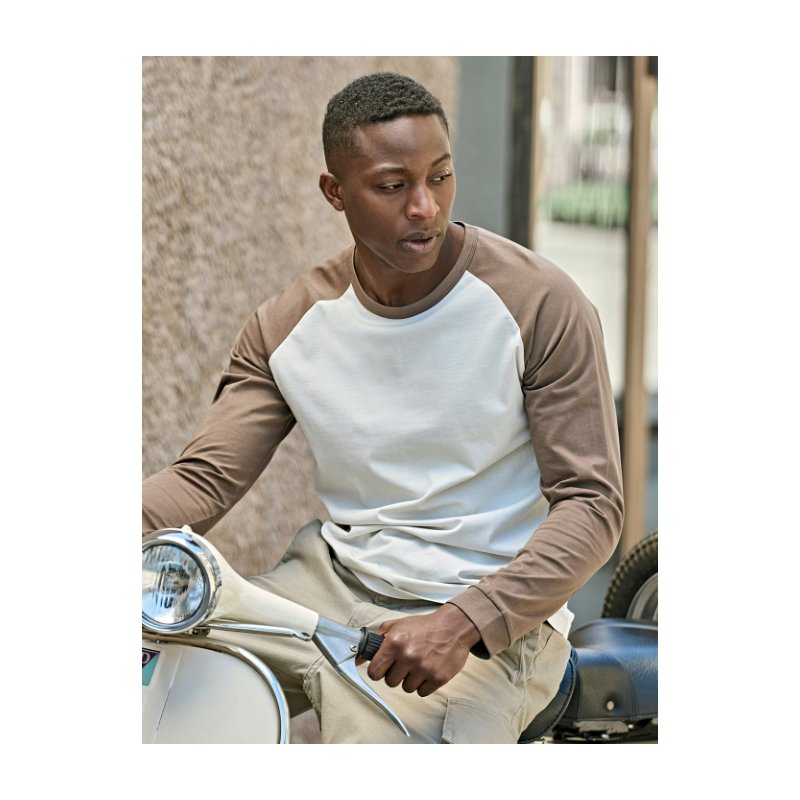 Longsleeve Baseball Tee